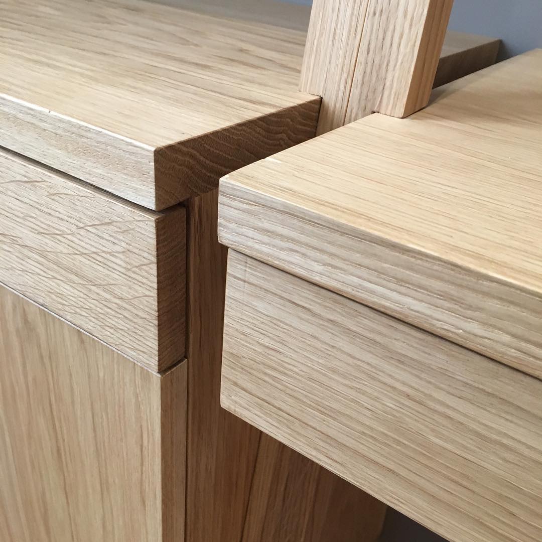 scrivania legno massello