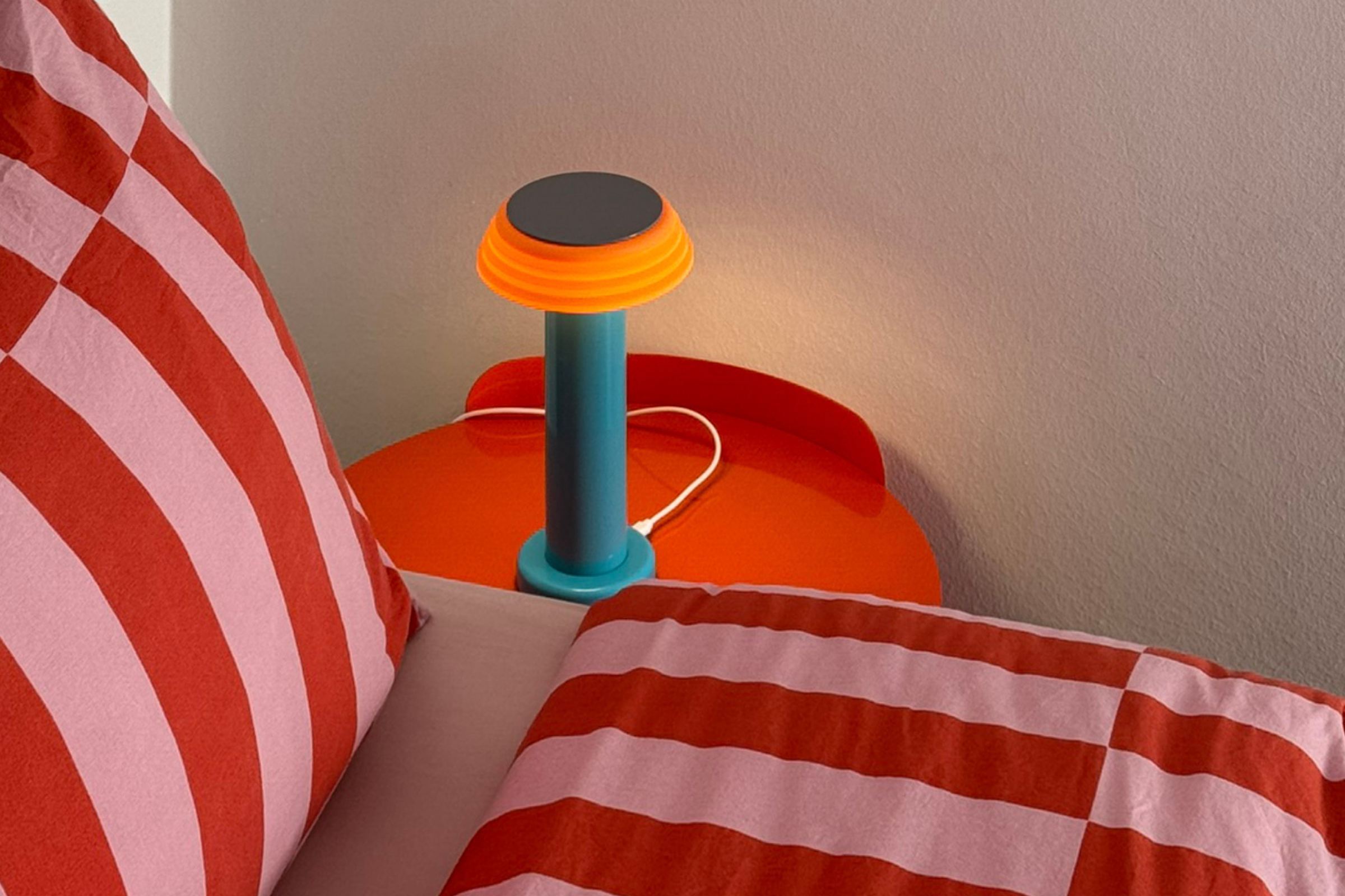 Sowden - PL1-blue-cable