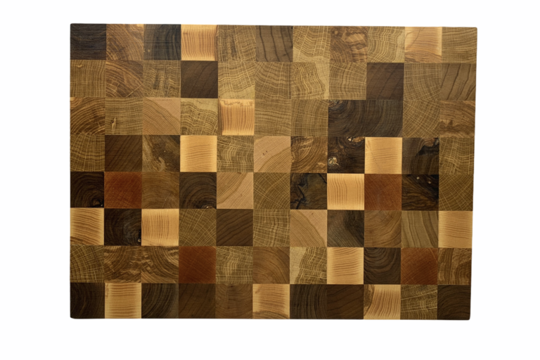 Vud checkered cuttingboard